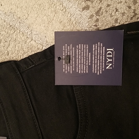 NYDJ Alina Legging Jean - Picture 5 of 14